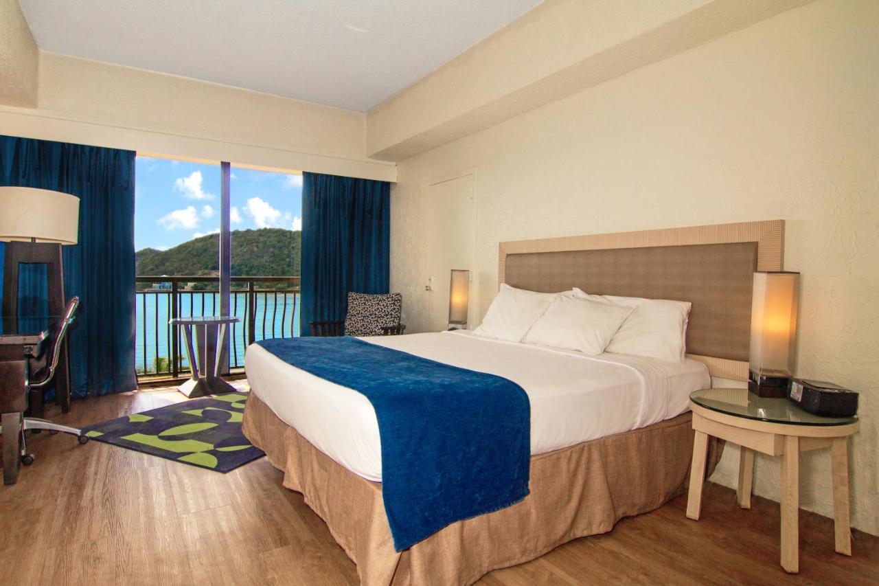 Windward Passage Hotel Шарлот Амали Екстериор снимка